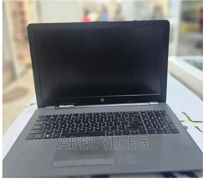 New Laptop HP Stream Notebook 8GB Intel Core I7 HDD 1T