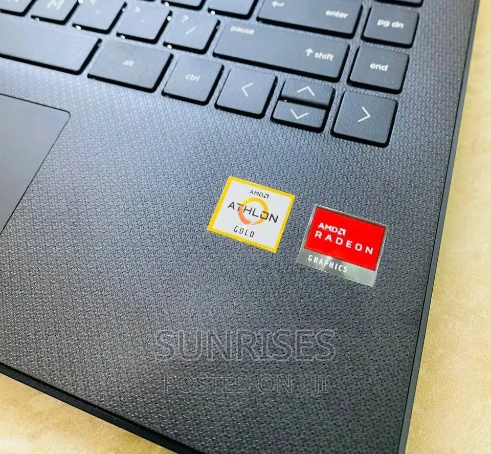 New Laptop HP Stream Notebook 8GB AMD A6 SSD 256GB