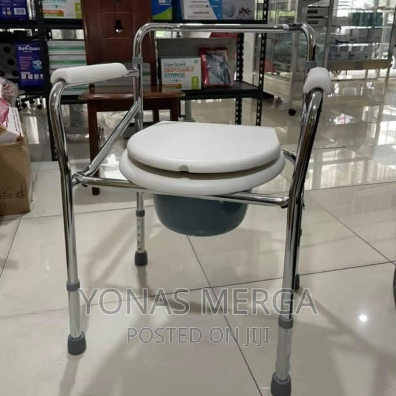 3-in-1 Toilet Safety Aids:Designed as a Raised Toilet Seat