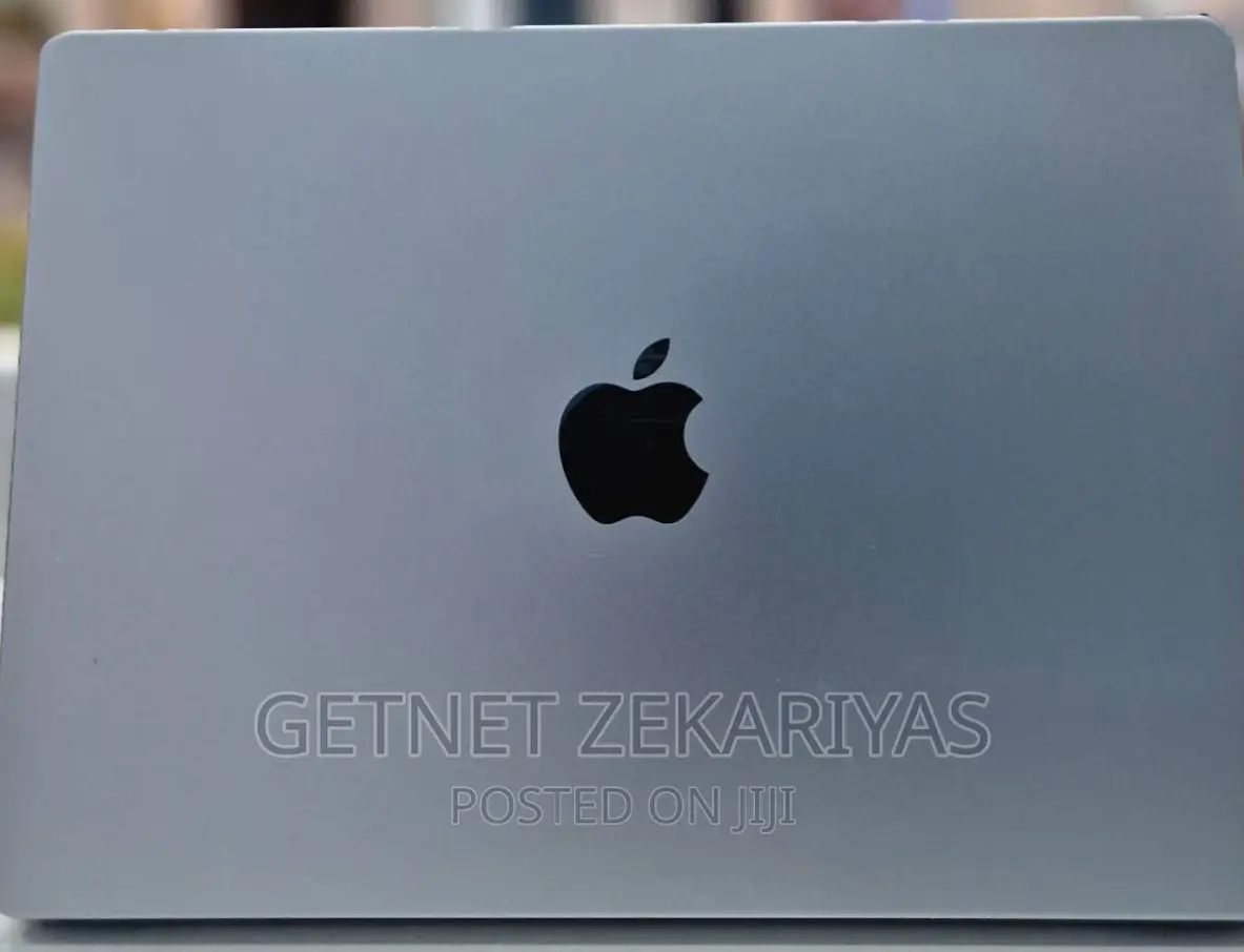 New Laptop Apple MacBook Pro M1 16GB Apple M1 Pro SSD 1T