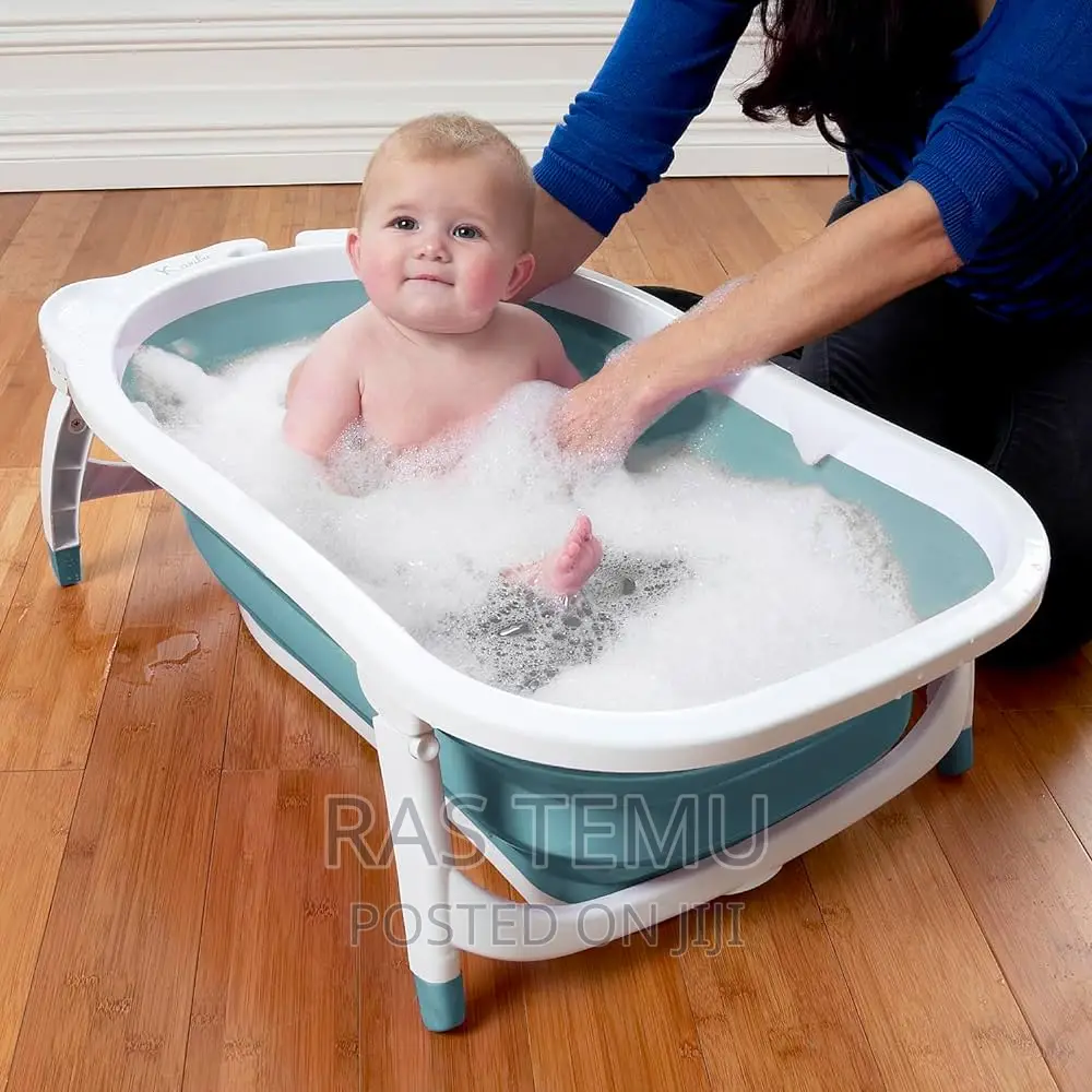 Foldable Baby Bath (ታጣፊ የህፃናት ገላ መታጠቢያ ገንዳ)