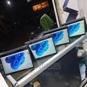 New Laptop Lenovo ThinkPad Yoga 16GB Intel Core I5 SSD 512GB