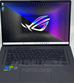 New Laptop Asus ROG Zephyrus G16 16GB Intel Core I7 SSD 1T