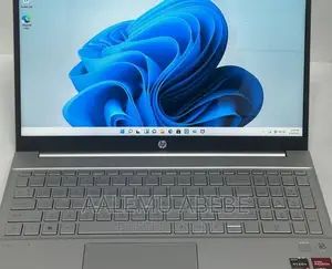 New Laptop HP Pavilion 15 8GB AMD Ryzen 5 SSD 512GB