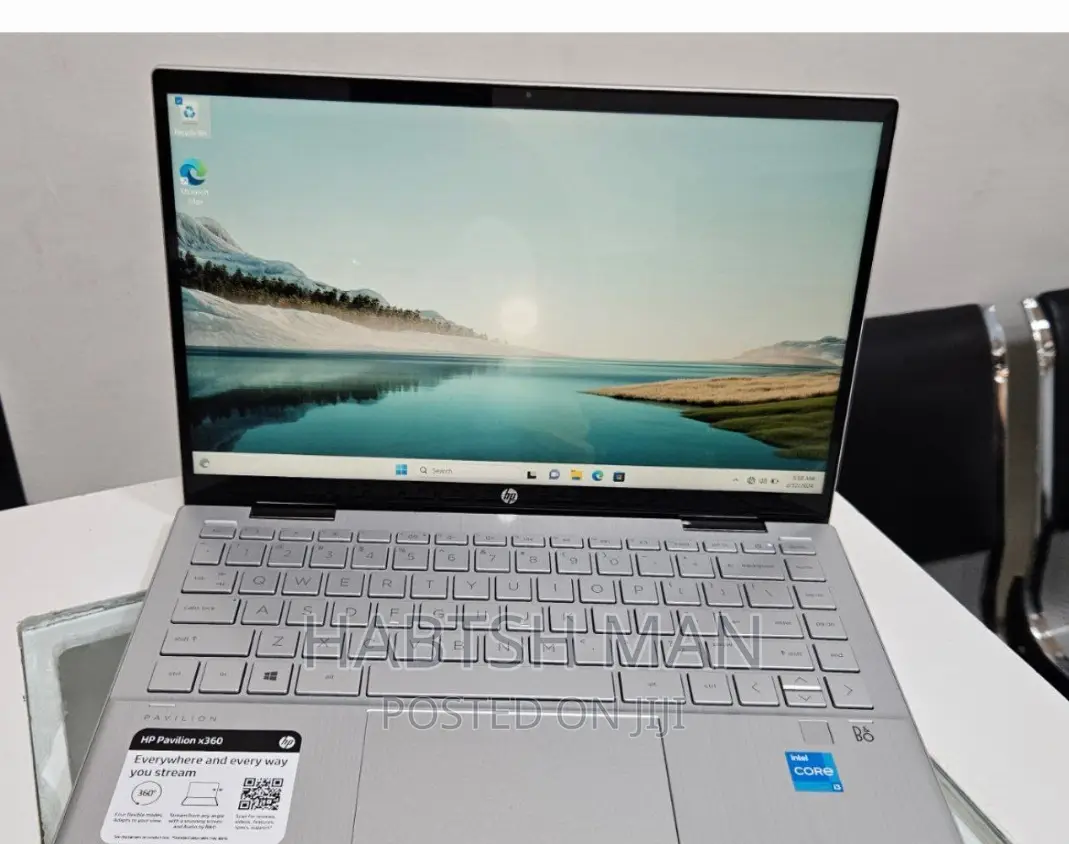 New Laptop HP Pavilion 14 8GB Intel Core I3 SSD 256GB