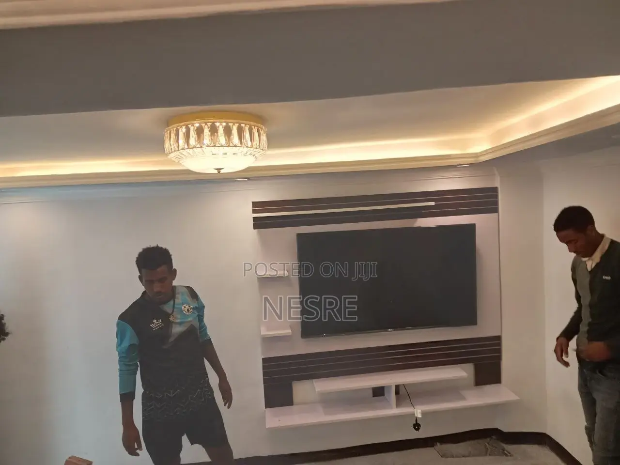 ውብ እና ማራኪ ቲቪ ስታንዶች