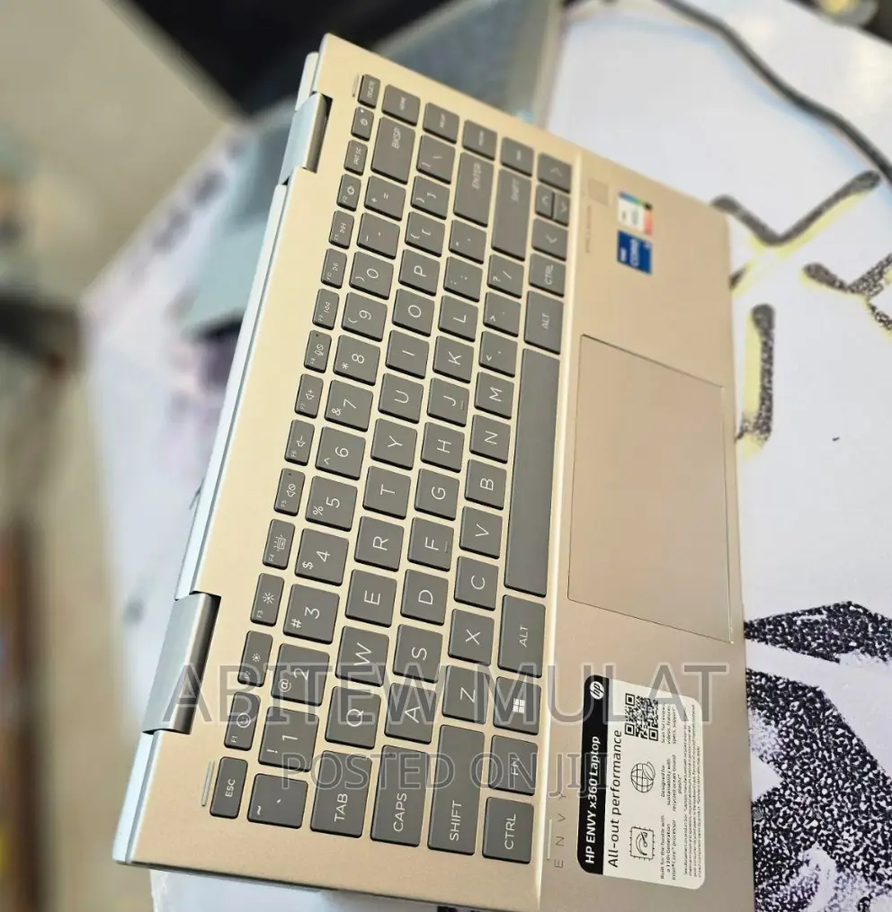 New Laptop HP Envy X360 16GB Intel Core I5 SSD 512GB