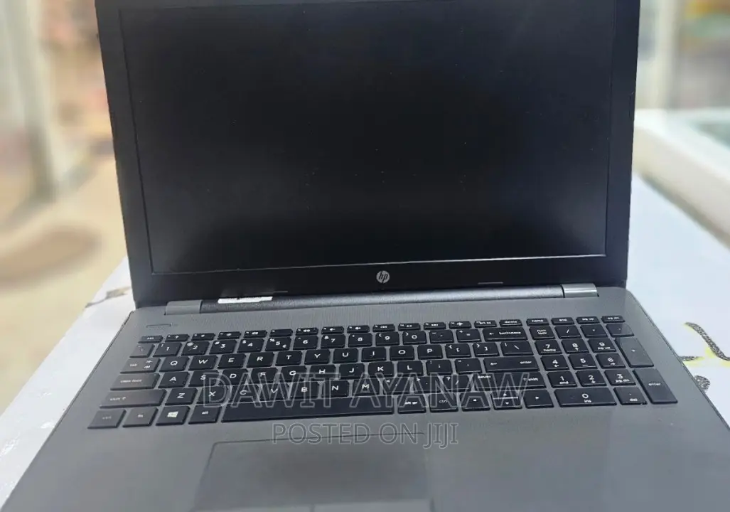 New Laptop HP Stream Notebook 8GB Intel Core I7 HDD 1T
