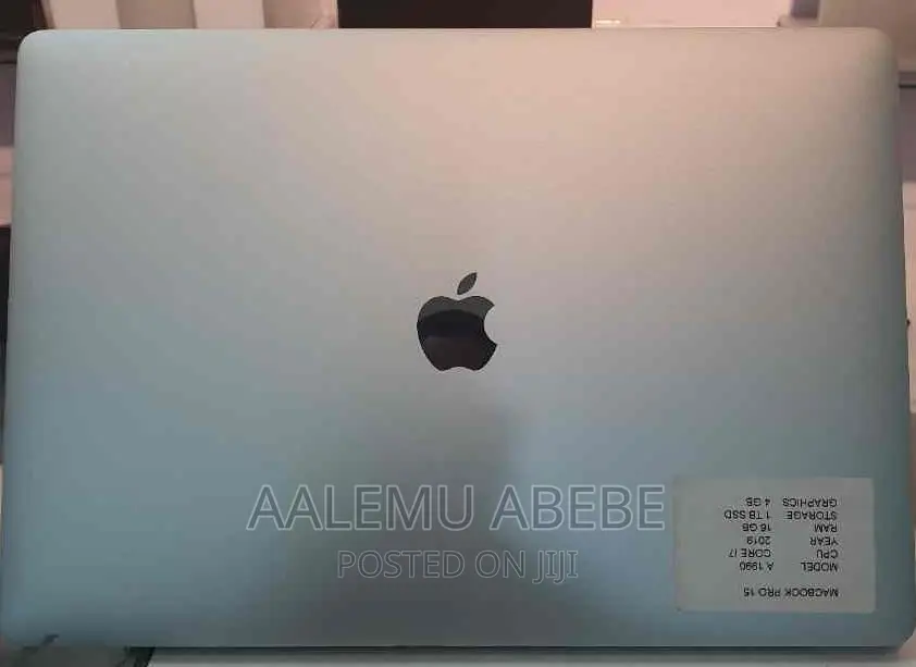 New Laptop Apple MacBook Pro 2019 16GB Intel Core i7 SSD 1T