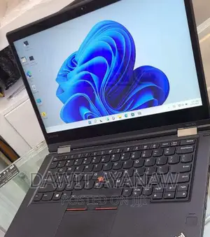 New Laptop Lenovo ThinkPad Yoga 370 8GB Intel Core I5 SSD 512GB