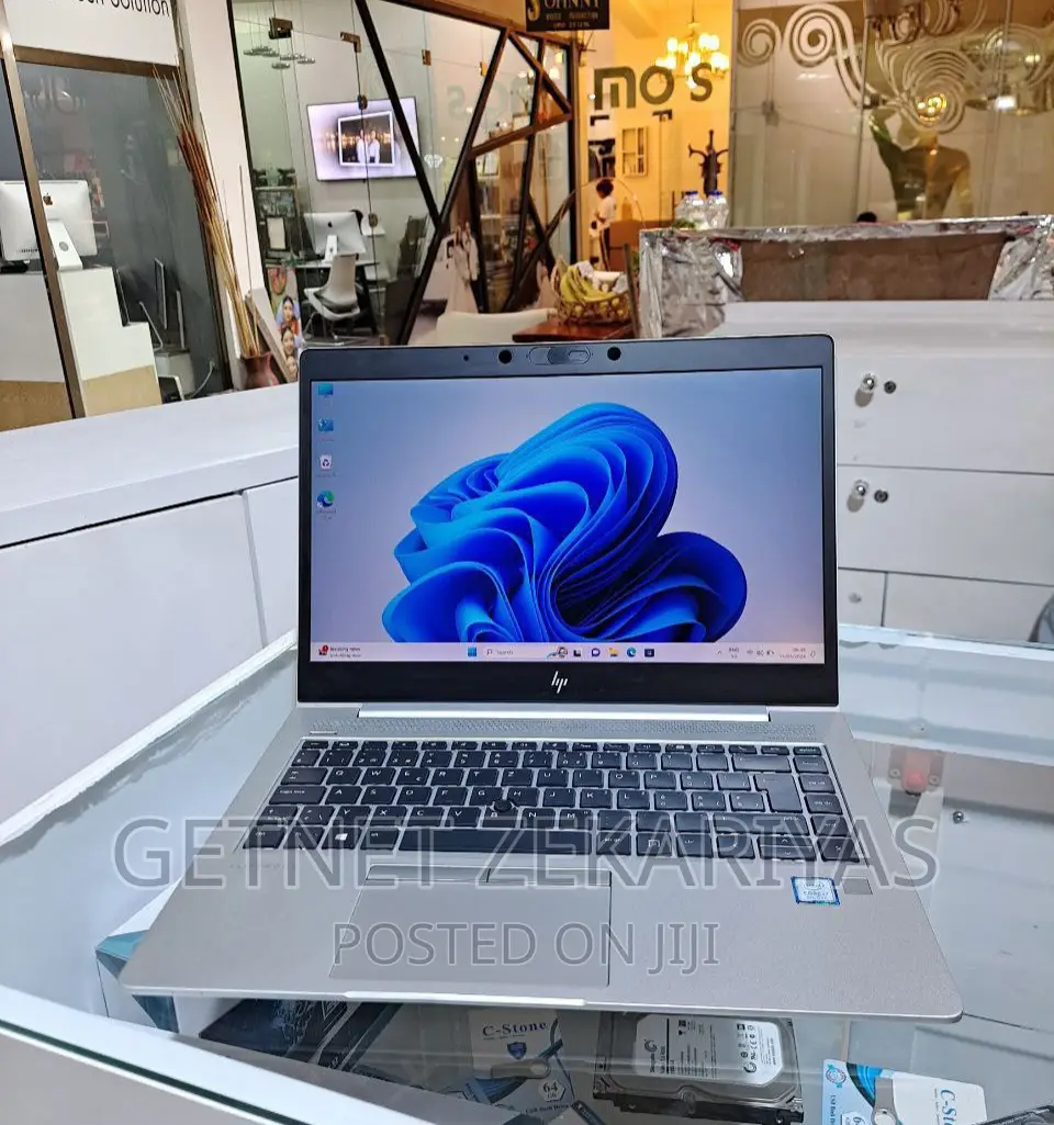 New Laptop HP EliteBook 840 G5 16GB Intel Core I5 SSD 512GB