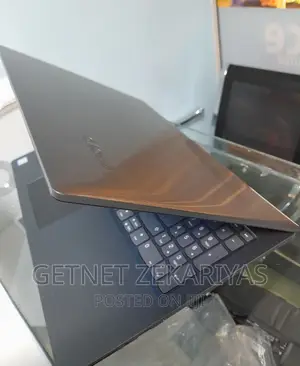 New Laptop Lenovo Ideapad 3 8GB Intel Core I7 SSD 1T