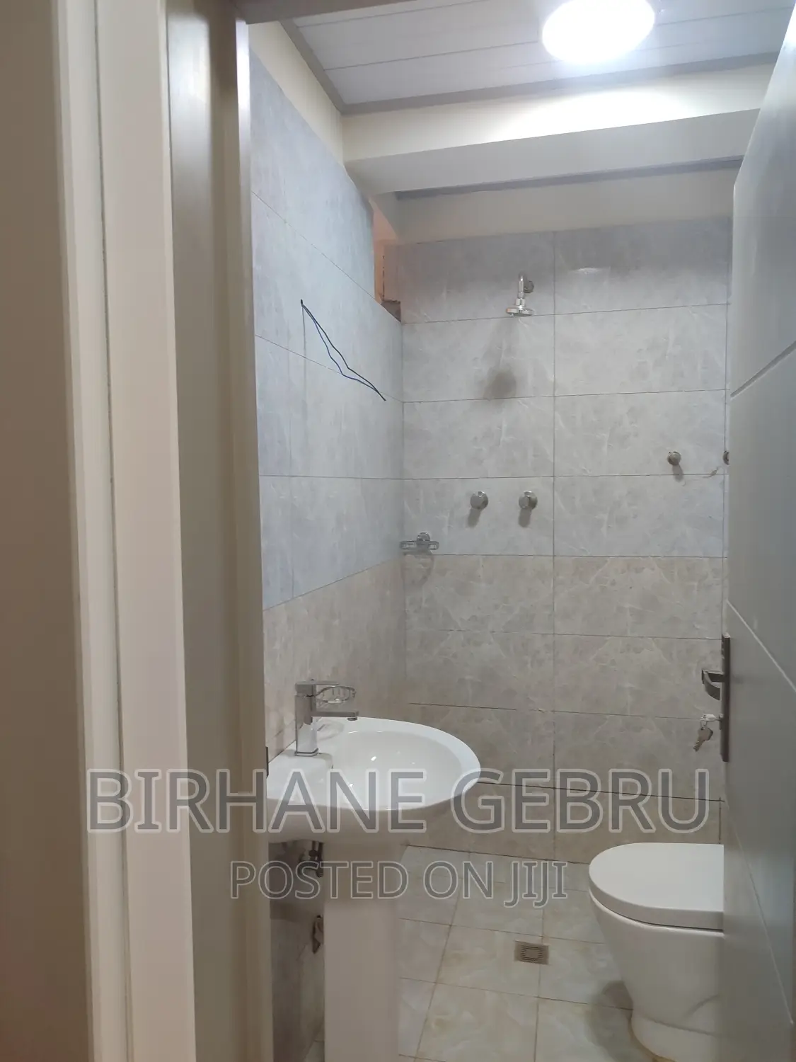 2bdrm Apartment in Real State, Bole for sale