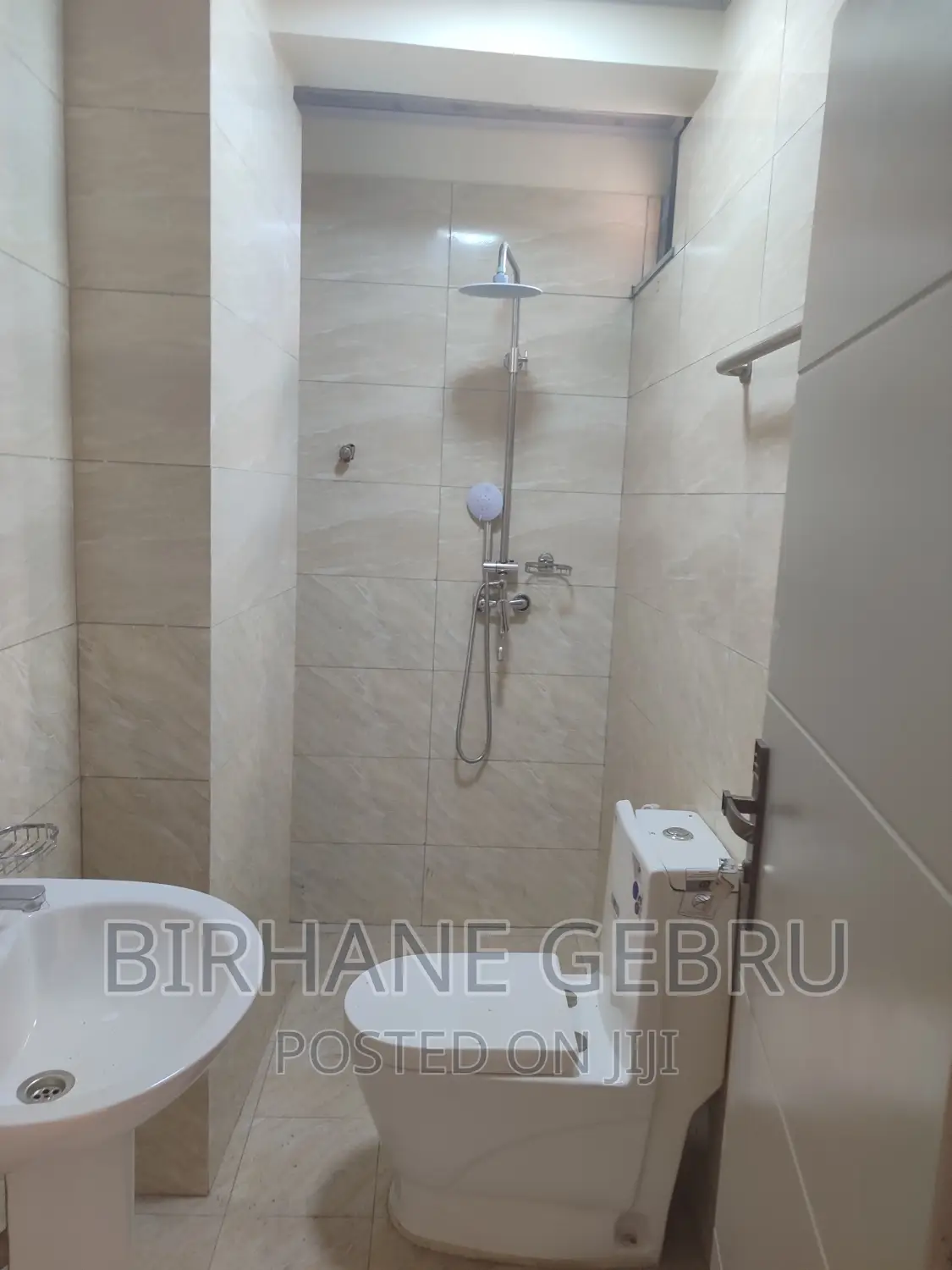 2bdrm Apartment in Real State, Bole for sale