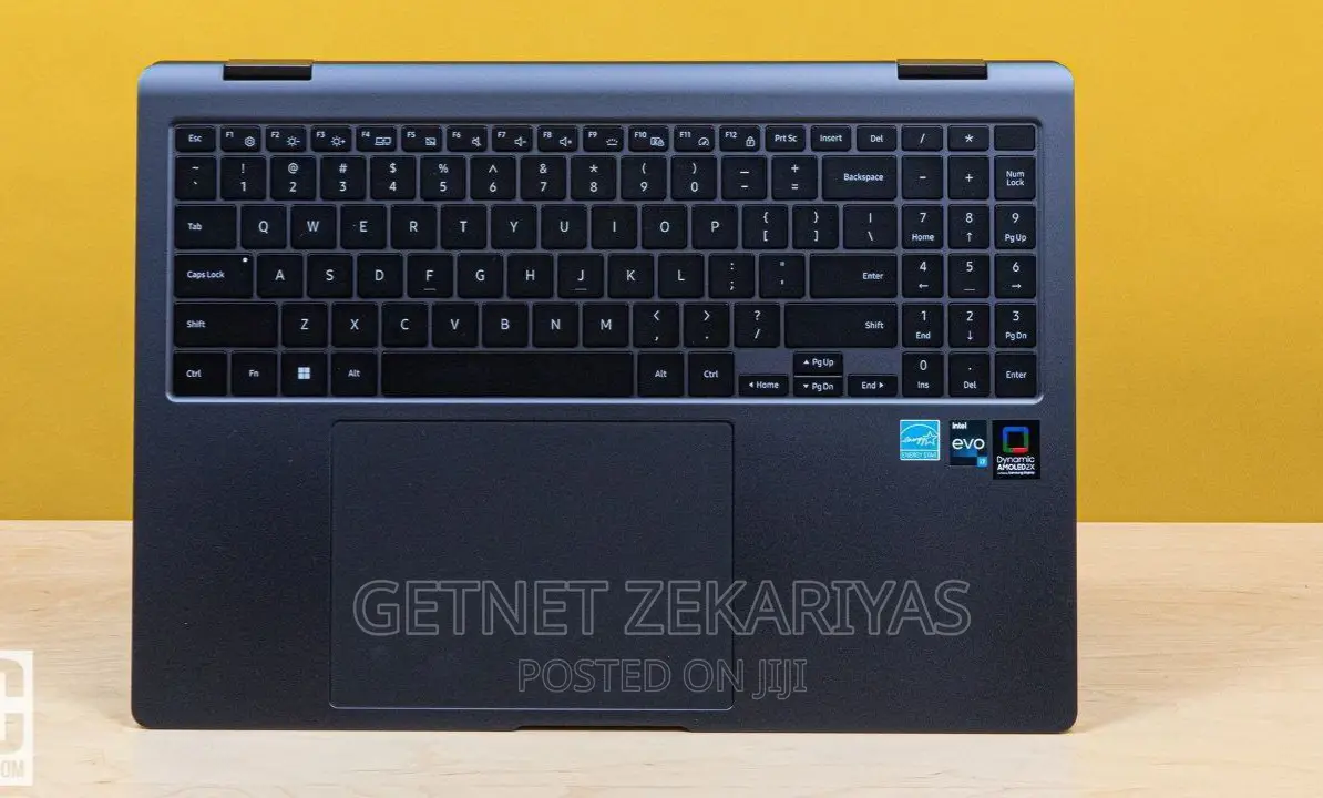 New Samsung Galaxy Book3 360 15 NP750QFG 16GB Intel Core I7 SSD 512GB