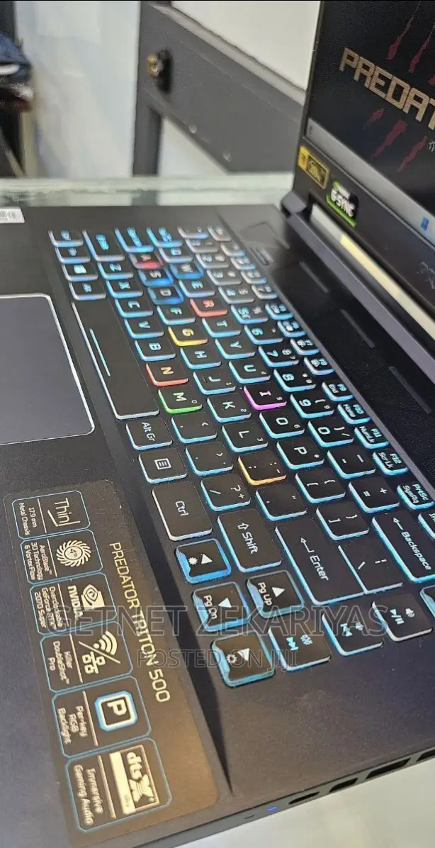 New Laptop Acer Predator Helios 300 16GB Intel Core I7 SSD 1T