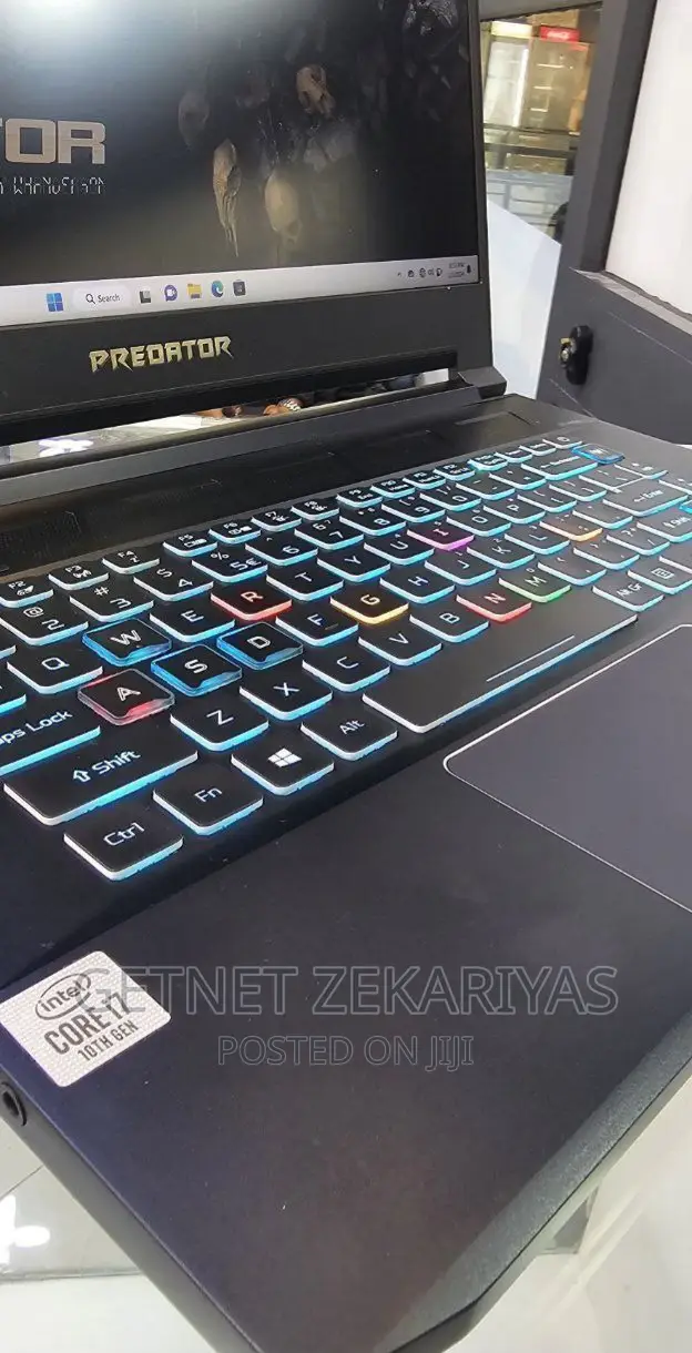 New Laptop Acer Predator Helios 300 16GB Intel Core I7 SSD 1T