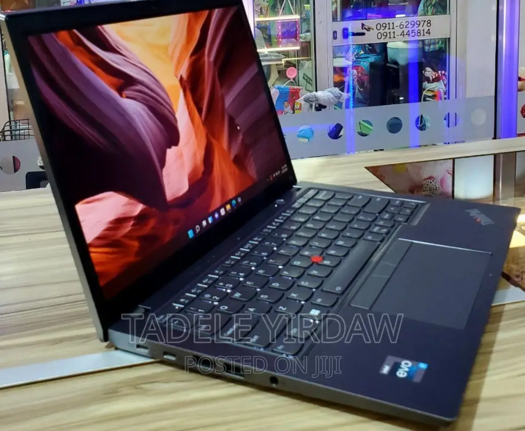 New Laptop Lenovo ThinkPad X13 Gen 2 16GB Intel Core I7 SSD 512GB