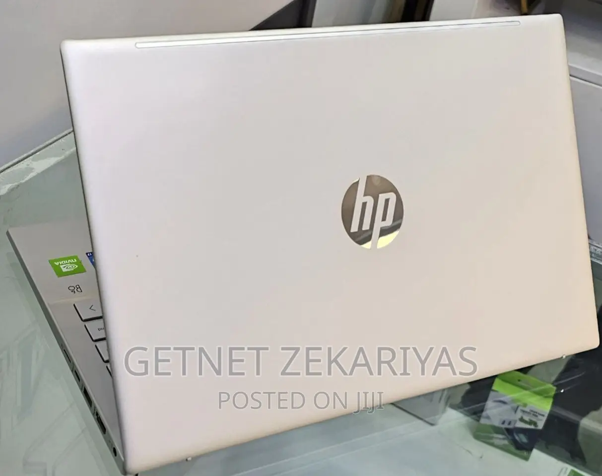New Laptop HP Pavilion 13 16GB Intel Core I7 SSD 512GB