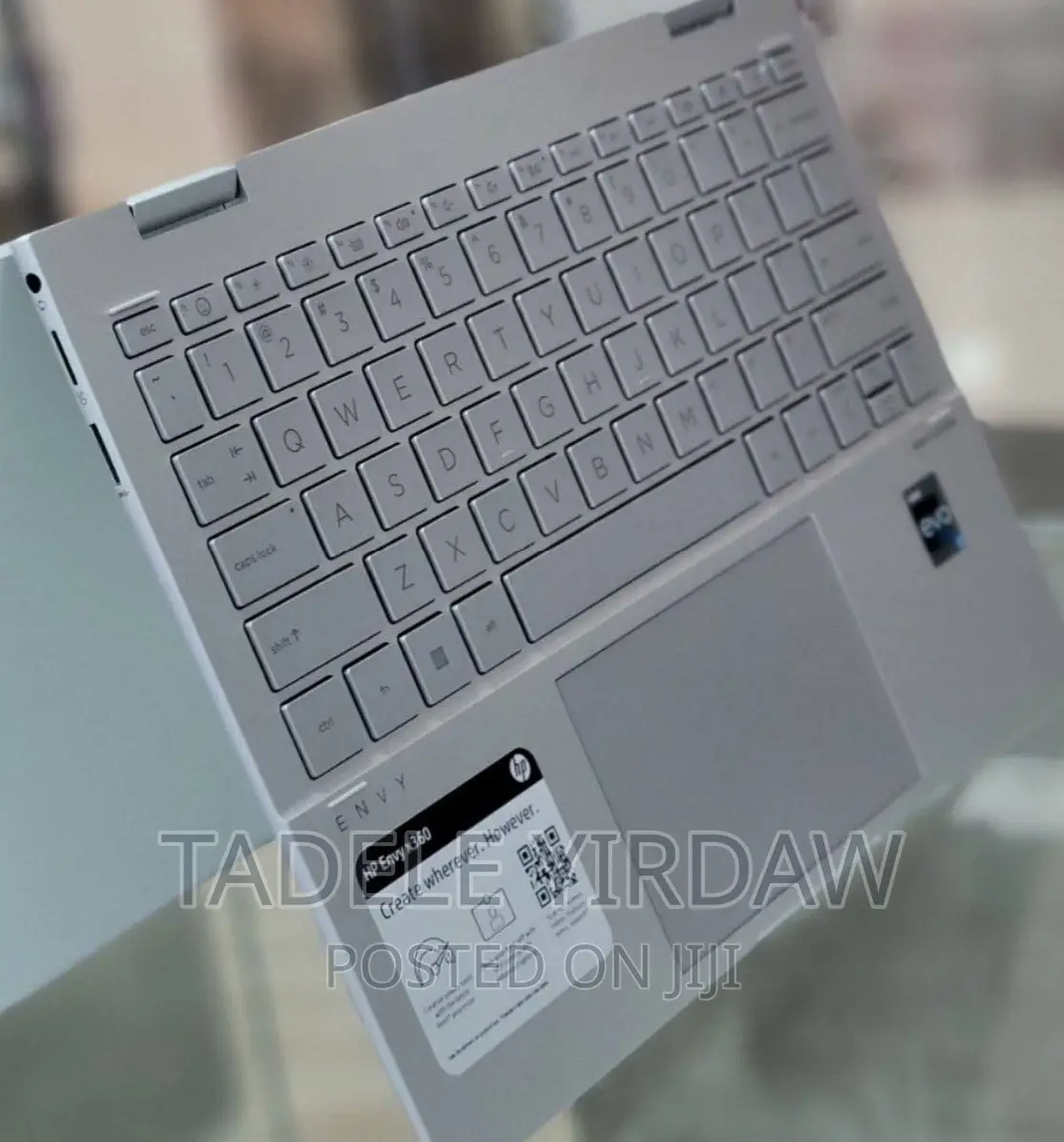 New Laptop HP Envy X360 8GB Intel Core I7 SSD 512GB