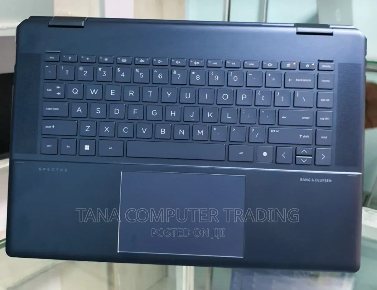 New Laptop HP Spectre 16GB Intel Core I7 SSD 1T