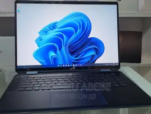 New Laptop HP Spectre X360 16GB Intel Core I7 SSD 1T