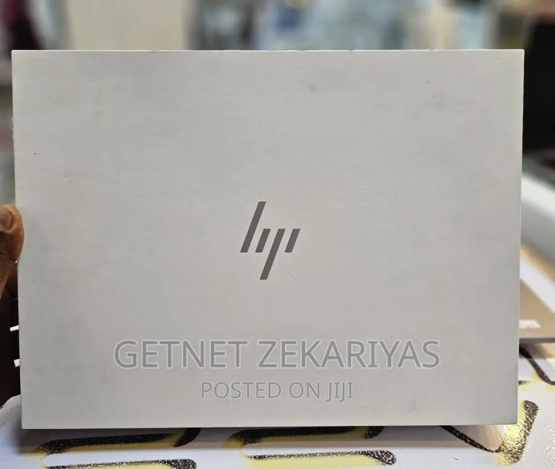 New Laptop HP Spectra 13 16GB Intel Core I5 SSD 512GB