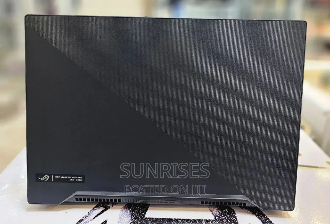 New Laptop Asus ROG Zephyrus G14 16GB Intel Core I7 SSD 1T