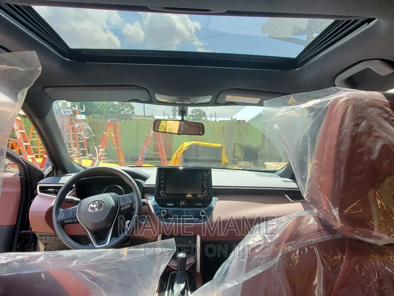 New Toyota Corolla Cross 2023 Gray