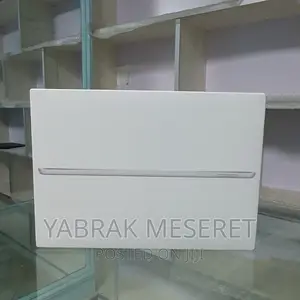 New Apple iPad (2022) 64 GB Silver