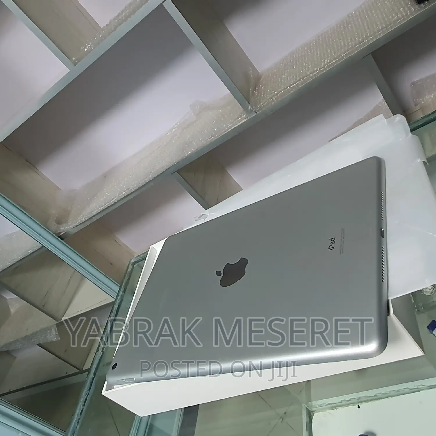 New Apple iPad (2022) 64 GB Silver