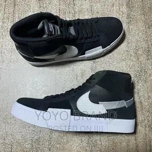 Nike Mid Bezzer Fashion Sneaker