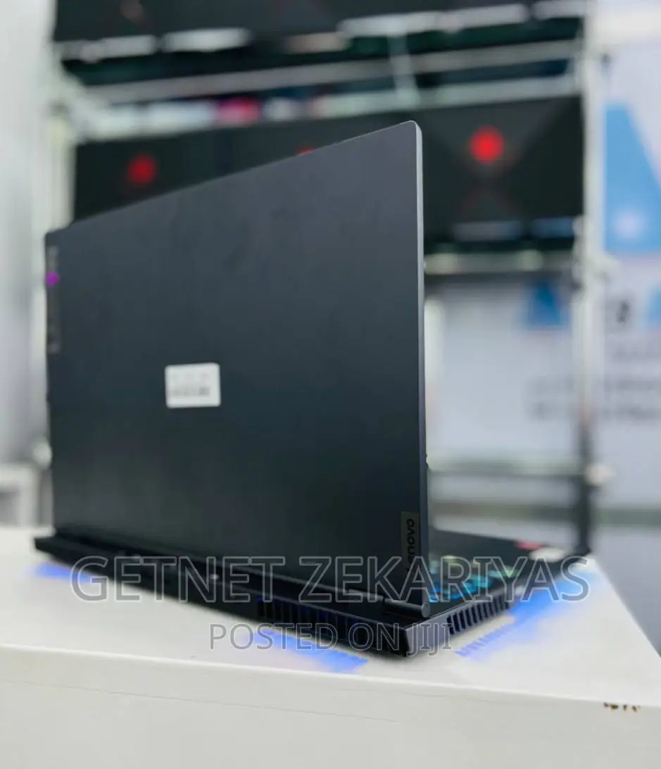 New Laptop Lenovo Legion 5 16GB AMD Ryzen 9 SSD 1T
