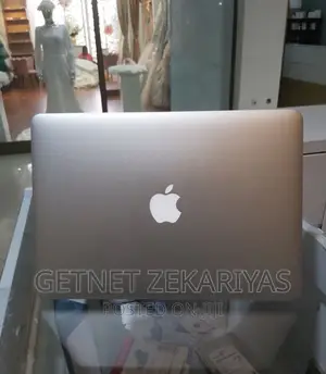 Photo - New Laptop Apple MacBook Air 2017 8GB Intel Core I5 SSD 128GB