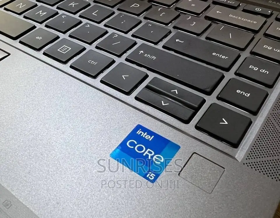 New Laptop HP Zbook Studio G7 8GB Intel Core I5 SSD 256GB