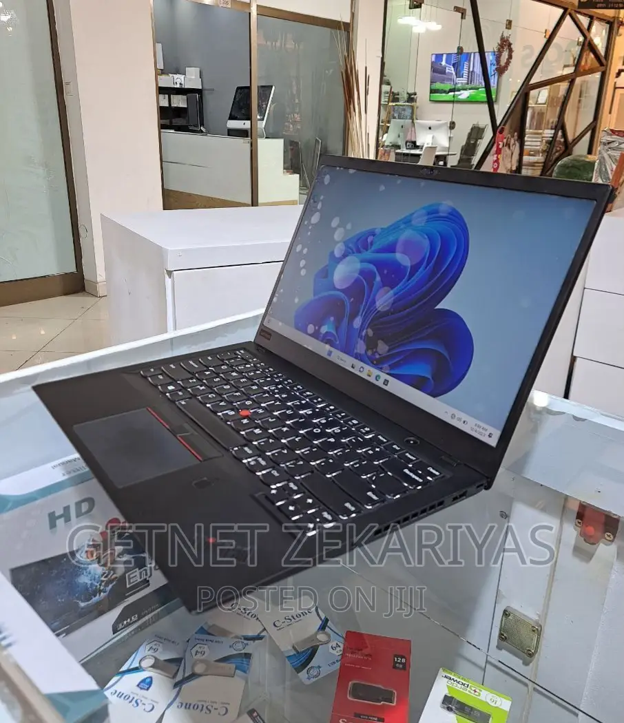 New Laptop Lenovo ThinkPad X1 Carbon 16GB Intel Core I7 SSD 512GB