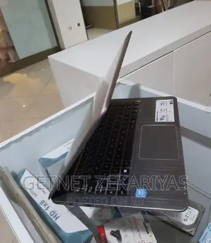 New Laptop Asus Lamborghini VX3 4GB Intel Pentium SSD 128GB