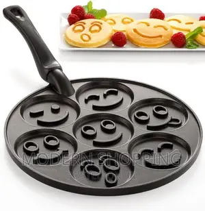 Photo - Smiley Face Non Stick Pancake Pan