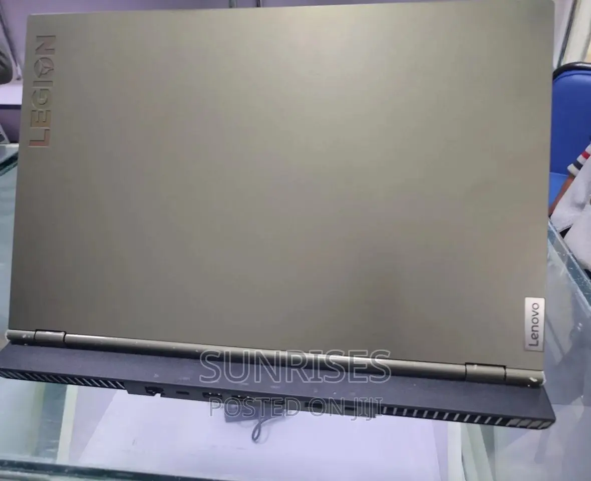 New Laptop Lenovo Legion 5 8GB Intel Core I7 SSD 512GB
