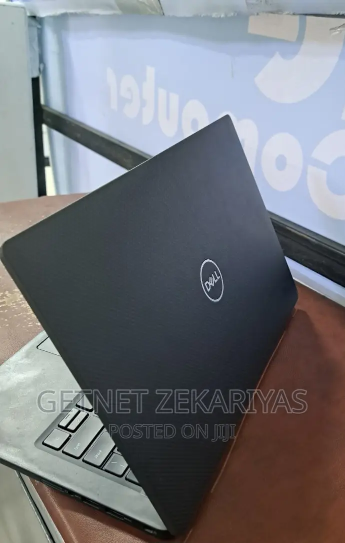 New Laptop Dell Latitude 13 7000 16GB Intel Core I7 SSD 512GB
