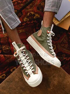 All Star Convrse Fashion Boots