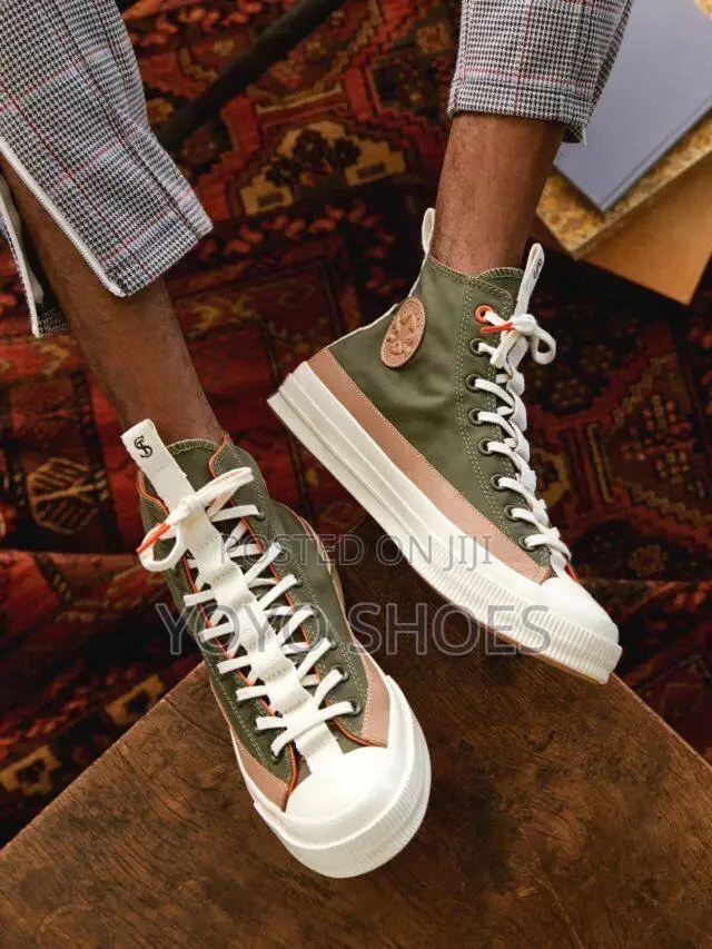 All Star Convrse Fashion Boots