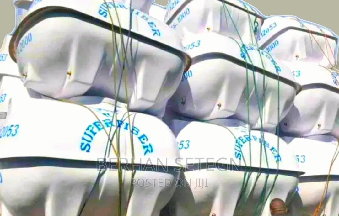 Super Fiber Glass Water Tanker ሱፐር የውሀ ታንከር