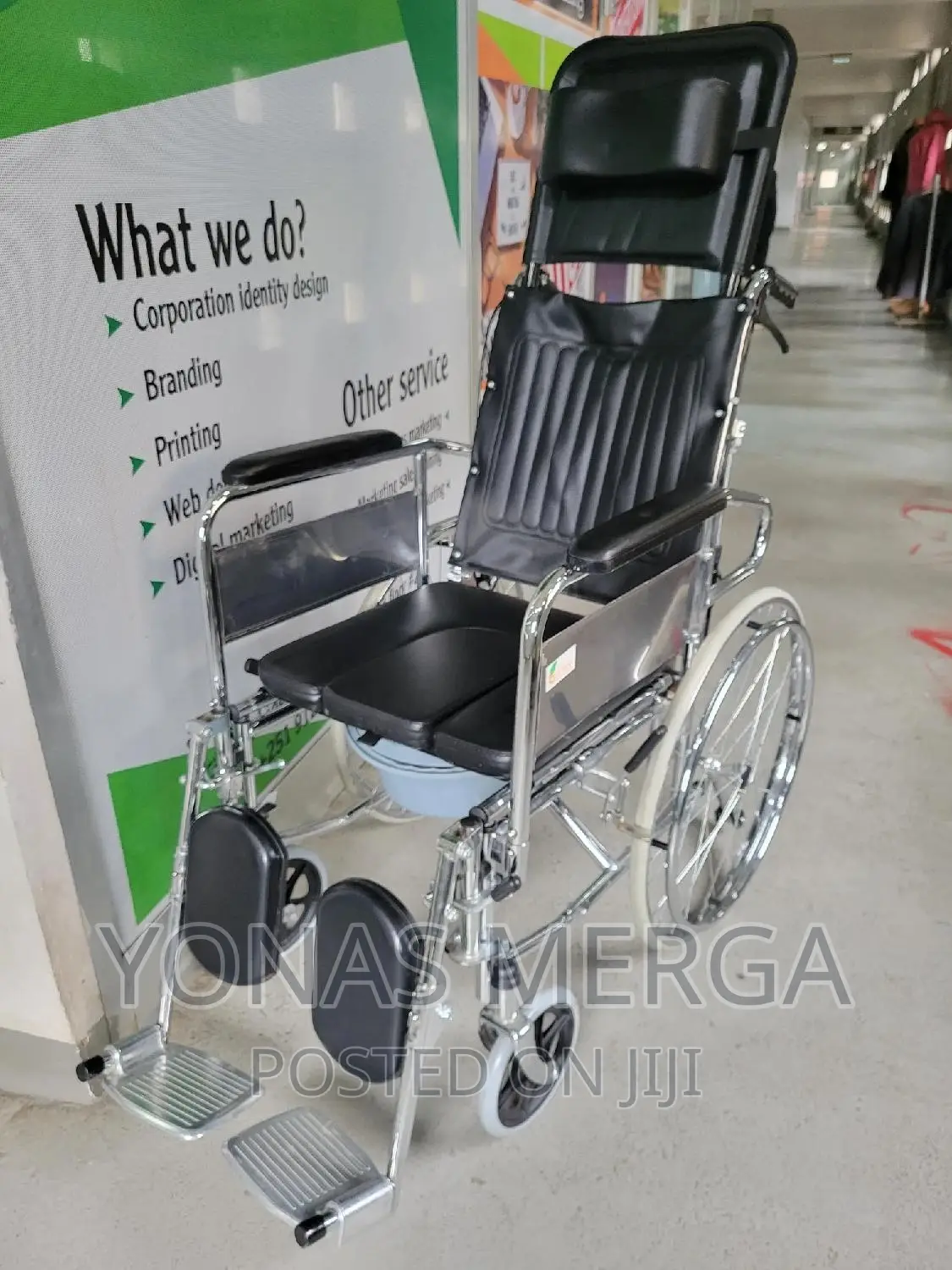 Wheel Chair With Detachable Cushion Seat for Extra Comfort |