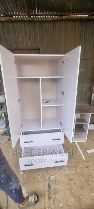 Photo - ቁም ሳጥን ( Closet )