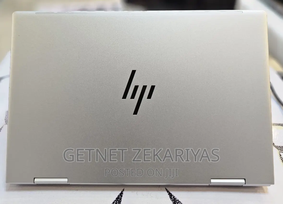 New Laptop HP Envy X360 8GB Intel Core I5 SSD 512GB