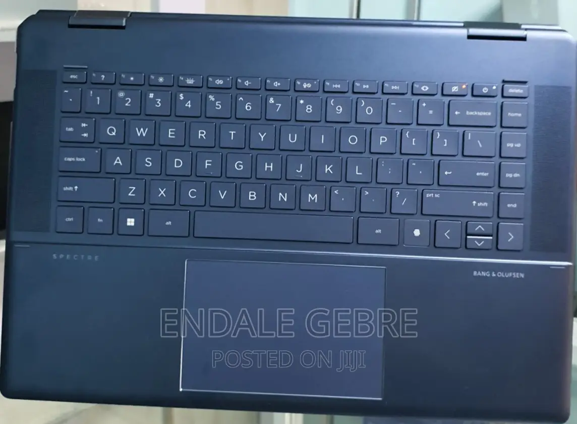 New Laptop HP Spectre X360 16GB Intel Core I7 SSD 512GB