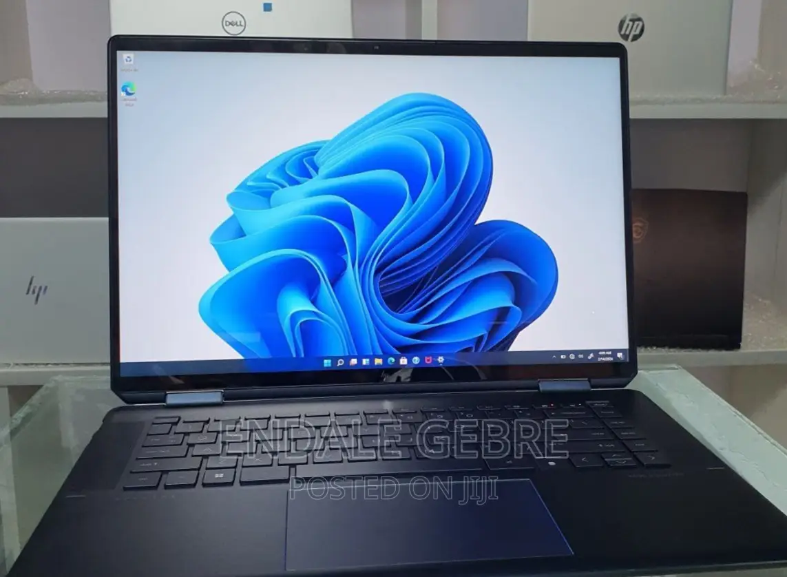 New Laptop HP Spectre X360 16GB Intel Core I7 SSD 512GB