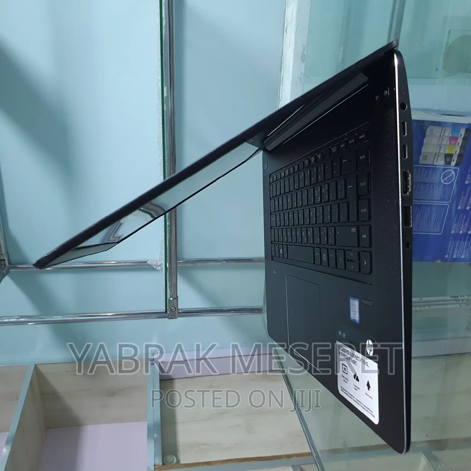 New Laptop HP ZBook 17 16GB Intel Core i7 SSD 512GB