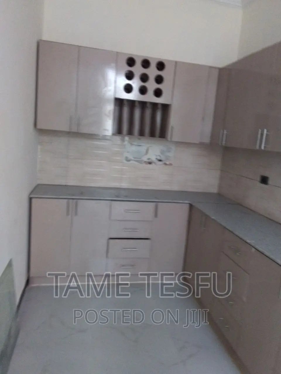 Furnished 2bdrm House in Bishoftuu, Oromia-Finfinne for sale